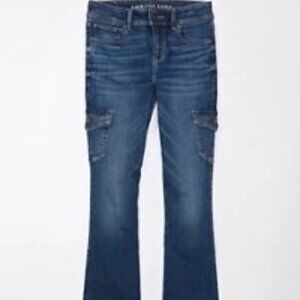 NWT AE Stretch Low-Rise Kick Bootcut Jean W/Cargo Pocket